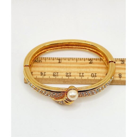 Swarovski Bangle Bracelet & Earrings Crystals & Faux Pearl Gold Tone Swan Mark - Picture 9 of 10